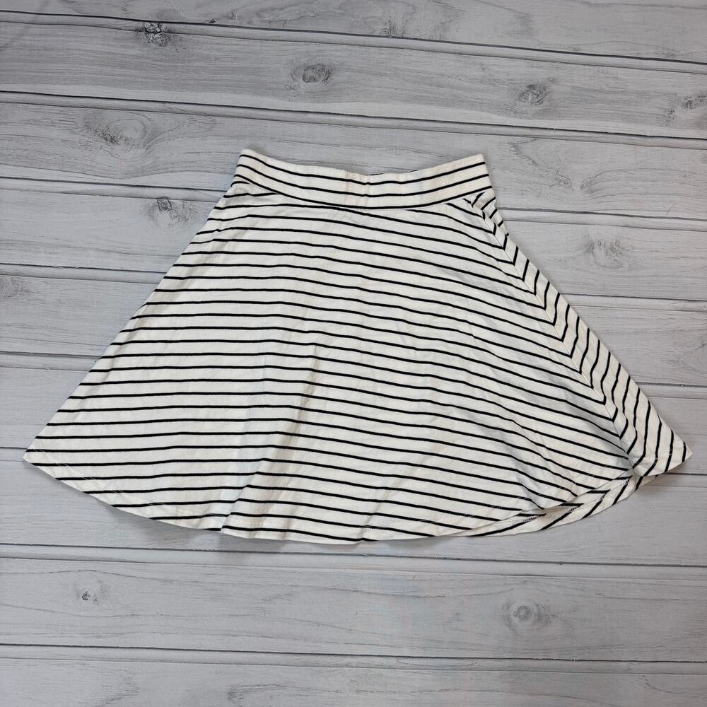 C&A Here There Stripe Skater Skirt Youth US 10 No Tag Y2K Retro